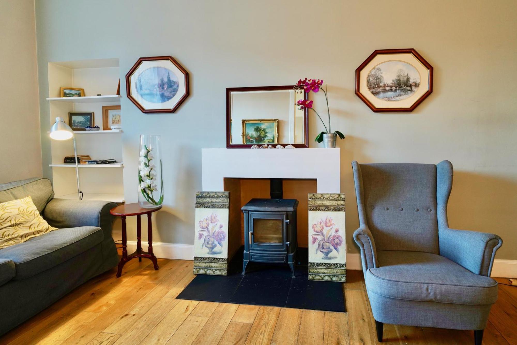 Spacious 2 Bed Apt Next To Royal Mile & Waverley Edimburgo Exterior foto